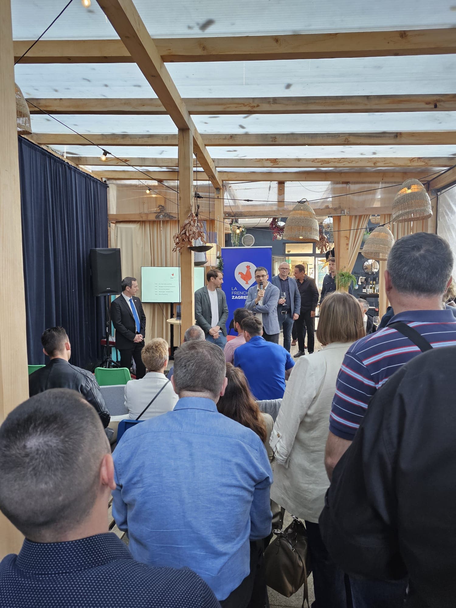 Full crowd during presentations